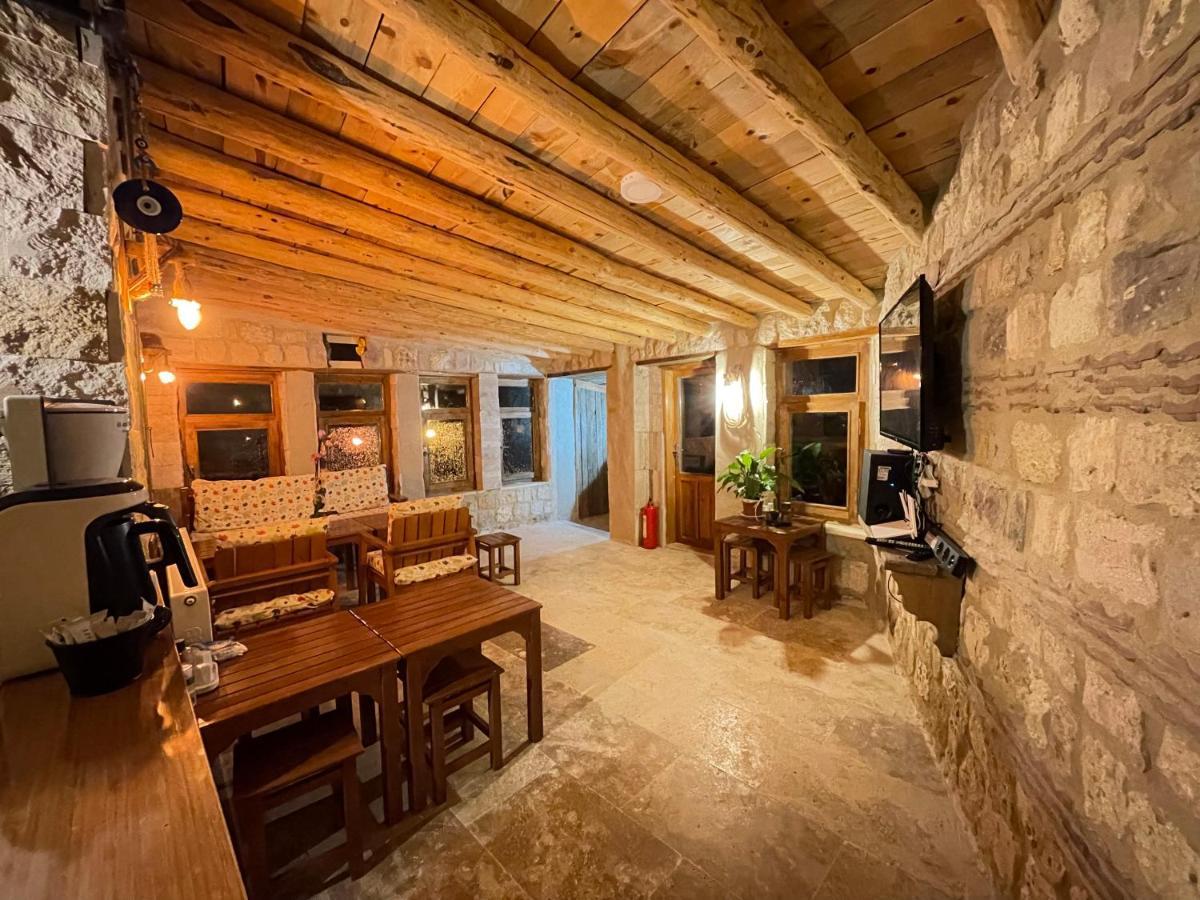 The Cave House Ξενοδοχείο Ουργκούπ Εξωτερικό φωτογραφία
